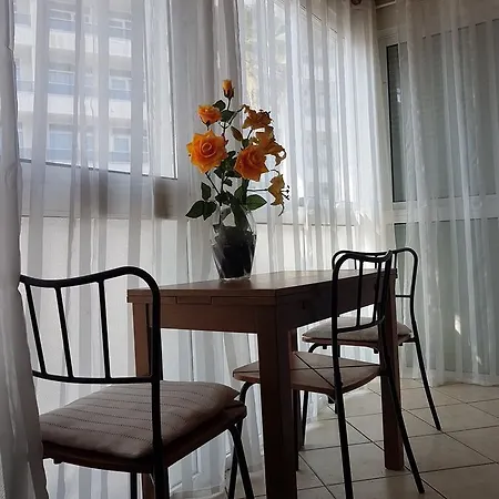 Edificio Los Tres Olivos *
