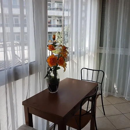 Апартаменты Edificio Los Tres Olivos Салоу